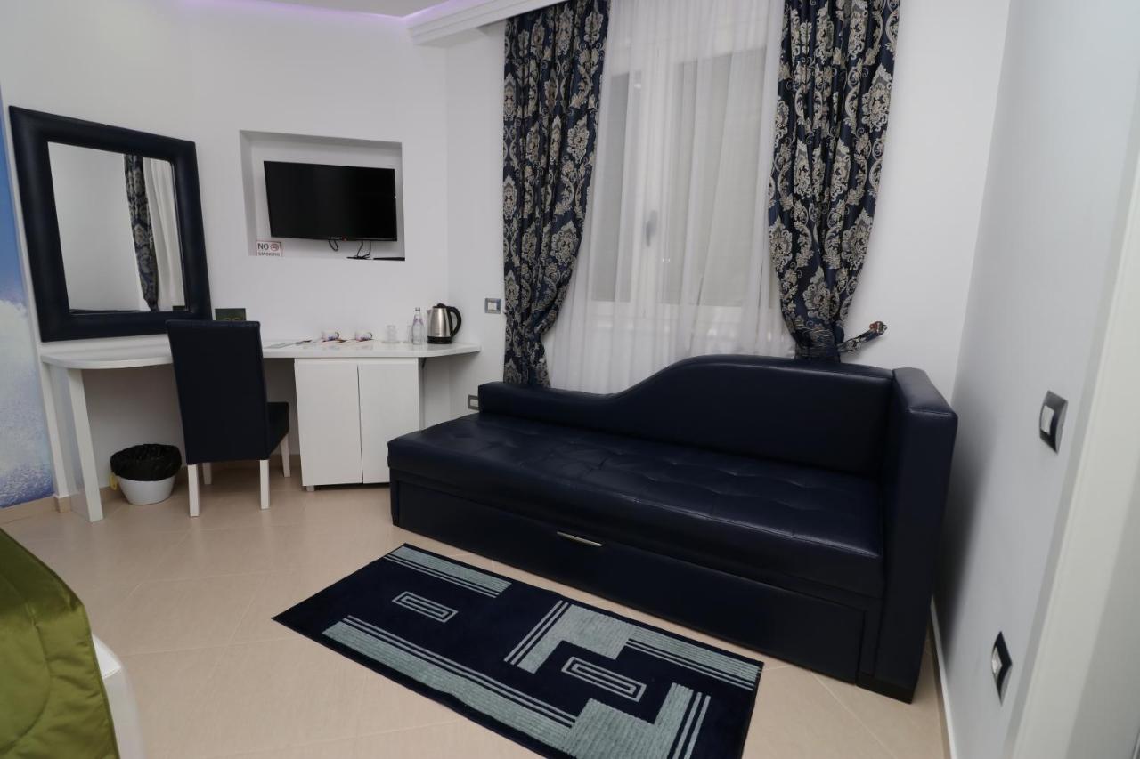 Cc Hotel & Residence Vlorë Exterior foto